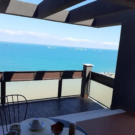 Attico Апартаменти